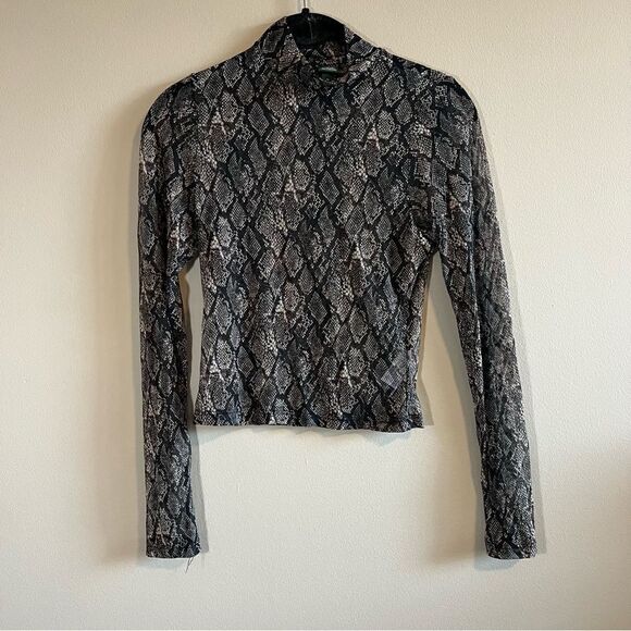 ✨ Wild Fable Black Snakeskin Sheer Top XS - Picture 1 of 6